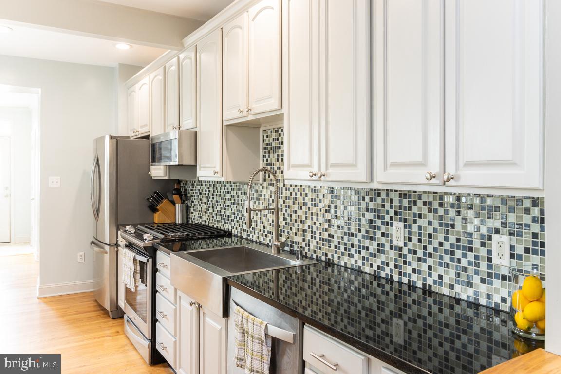 BUTCHERS HILL - Residential