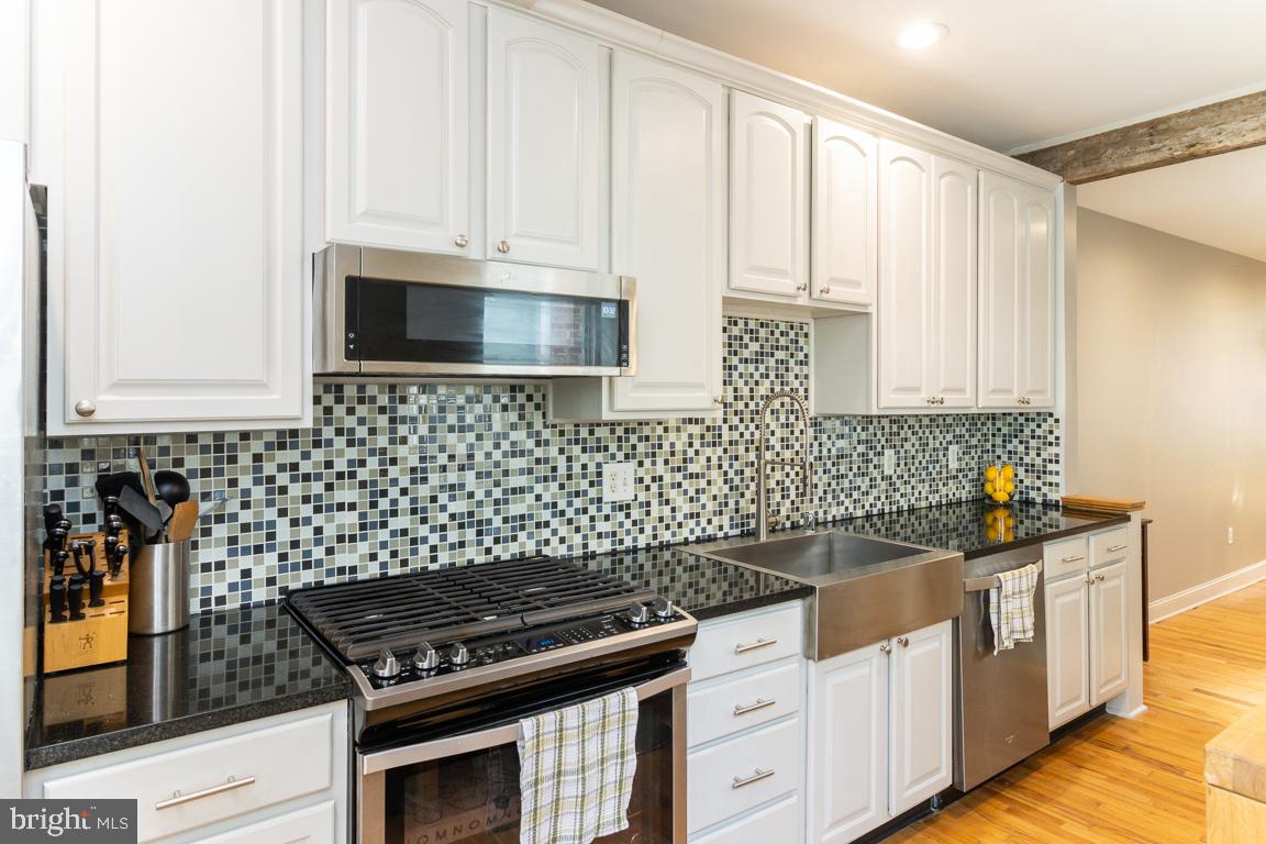 BUTCHERS HILL - Residential