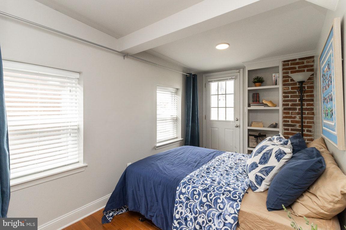 BUTCHERS HILL - Residential