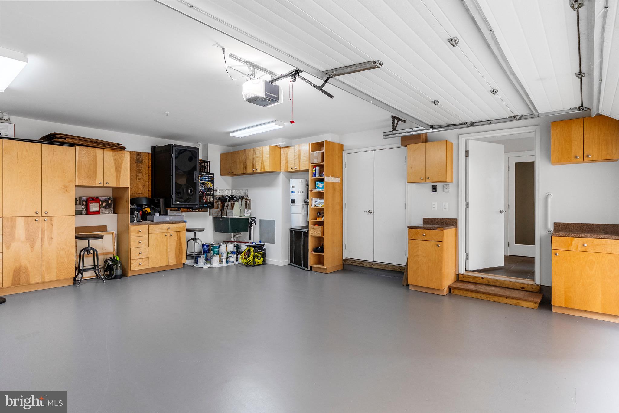 PIER HOMES AT HARBORVIEW - Residential
