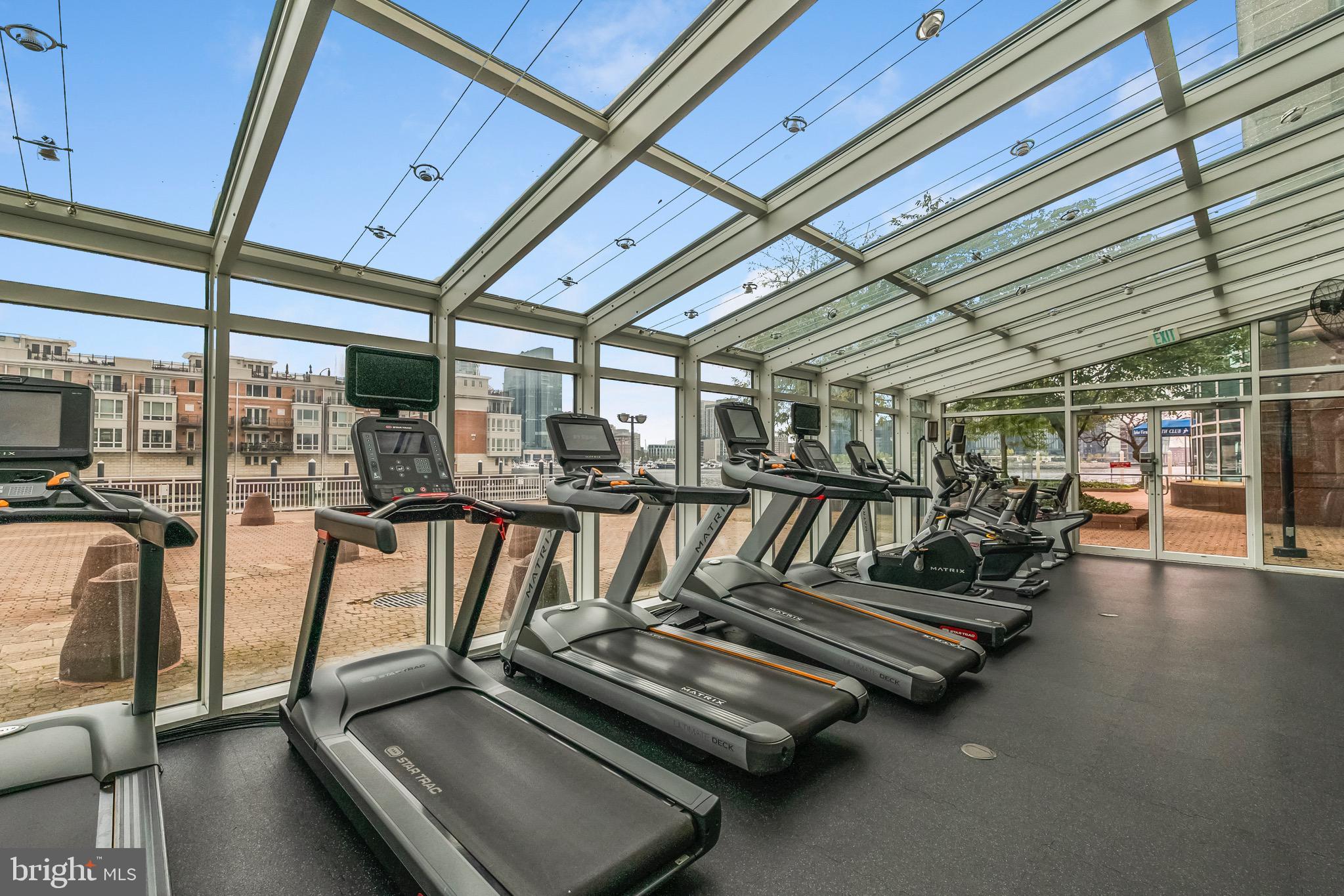 PIER HOMES AT HARBORVIEW - Residential