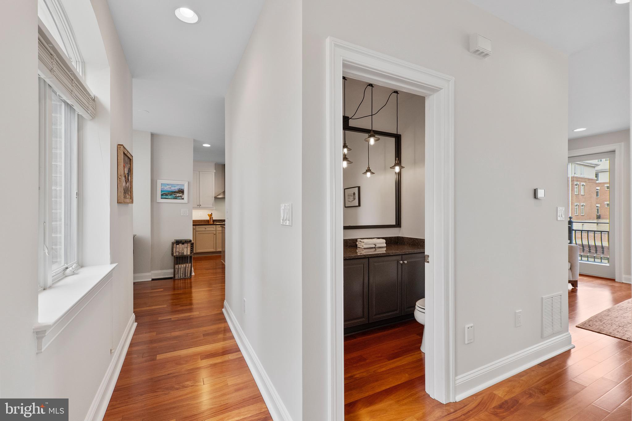 PIER HOMES AT HARBORVIEW - Residential