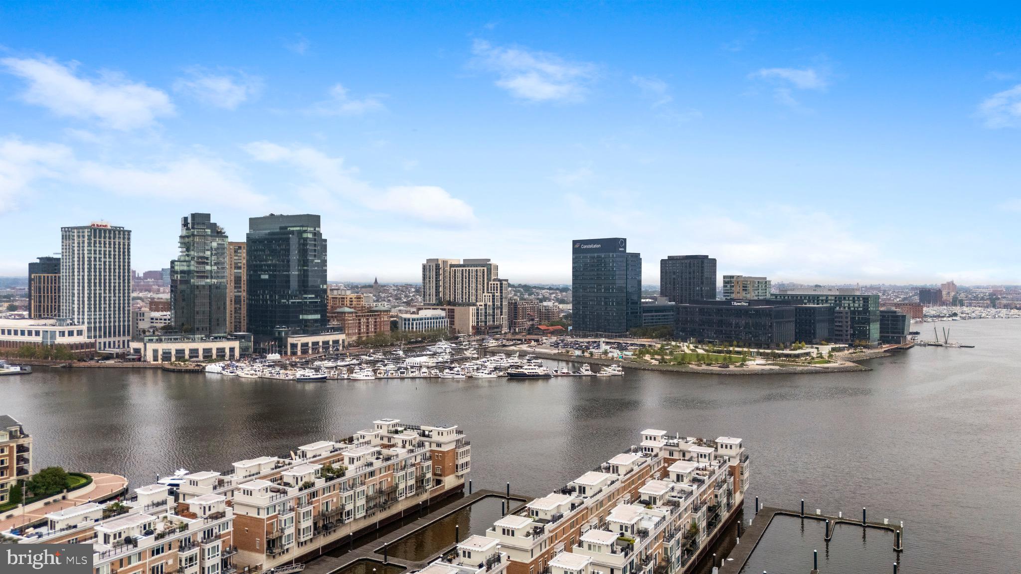 PIER HOMES AT HARBORVIEW - Residential