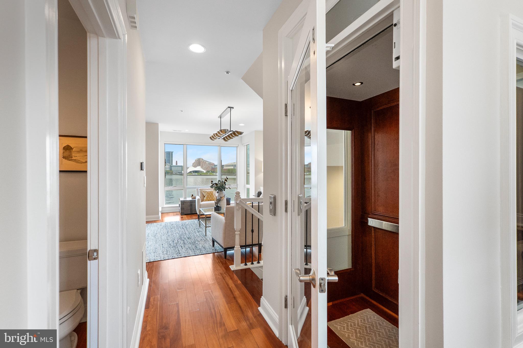 PIER HOMES AT HARBORVIEW - Residential