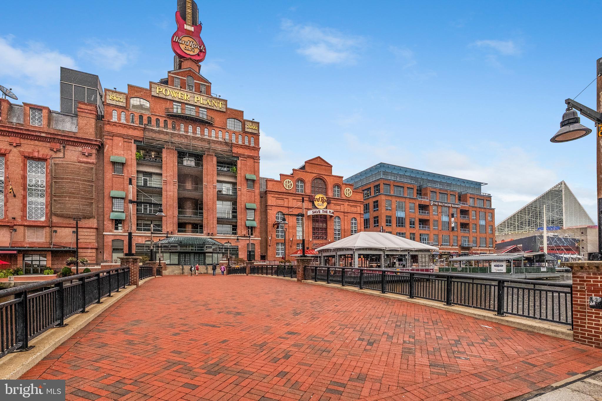 PIER HOMES AT HARBORVIEW - Residential