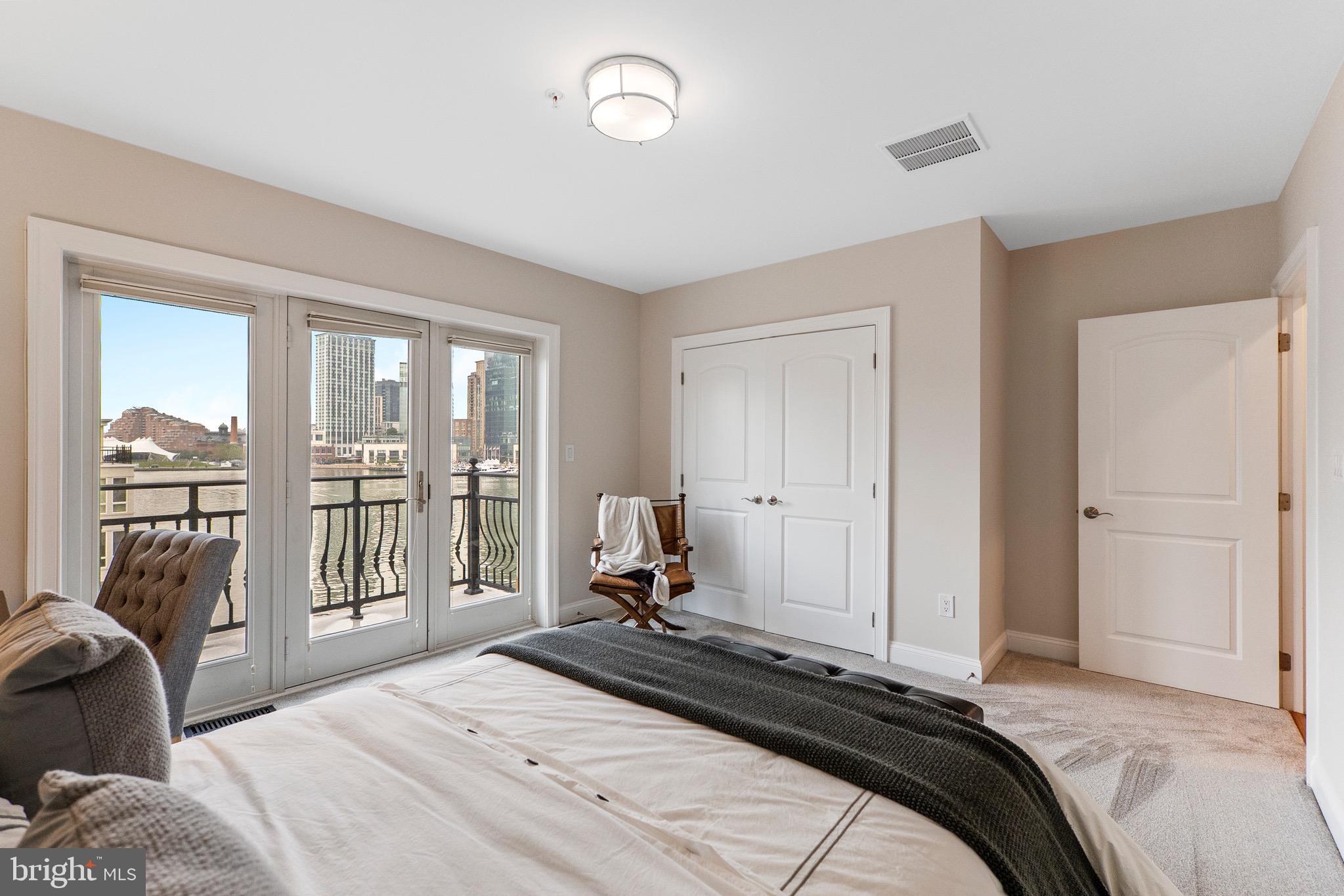 PIER HOMES AT HARBORVIEW - Residential