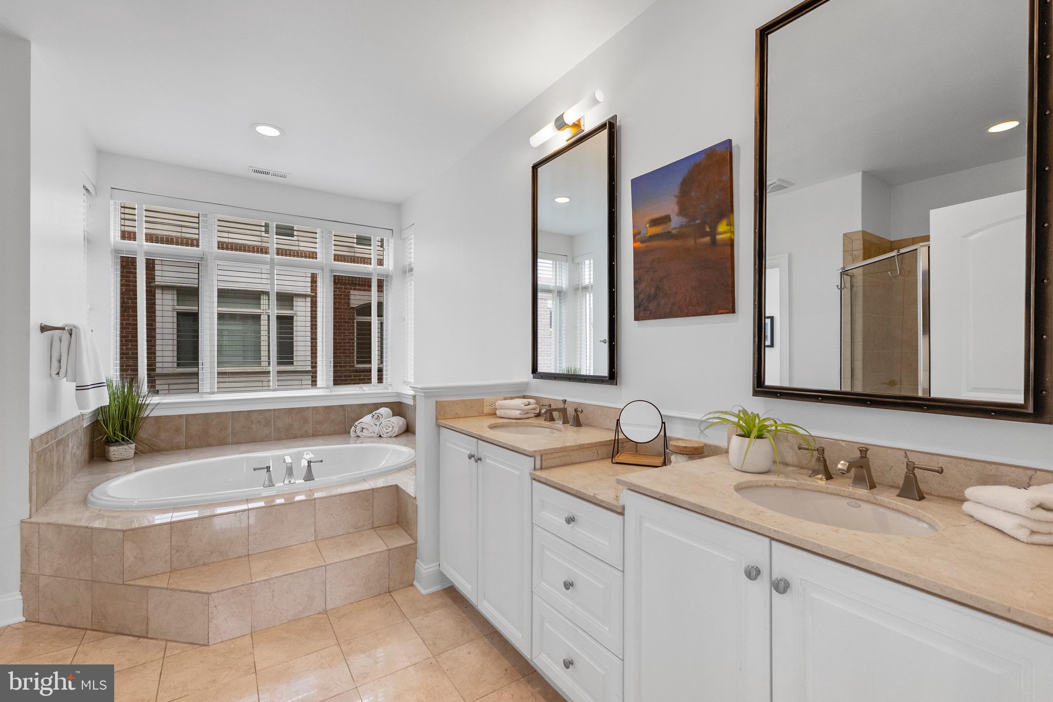PIER HOMES AT HARBORVIEW - Residential
