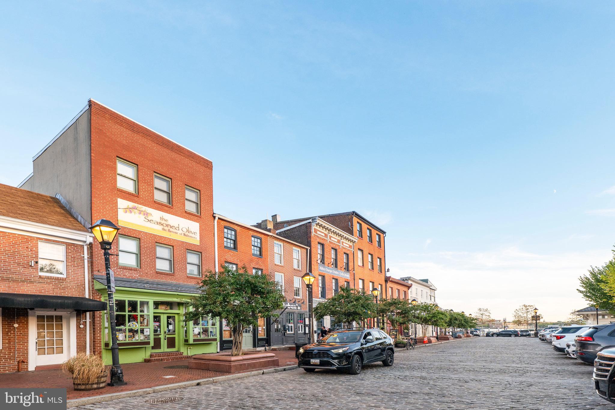 PIER HOMES AT HARBORVIEW - Residential