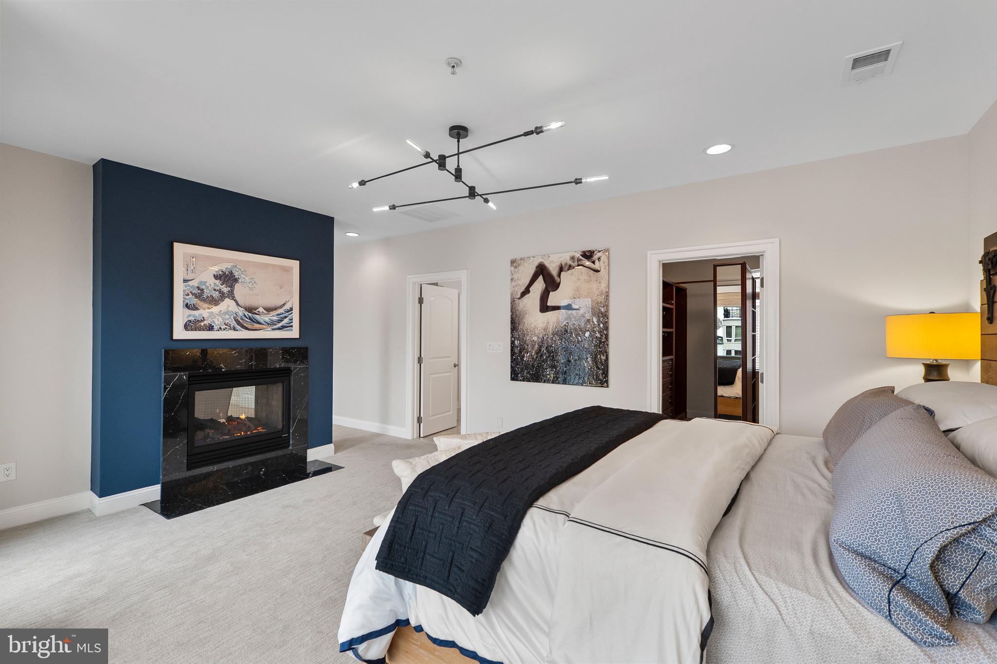 PIER HOMES AT HARBORVIEW - Residential