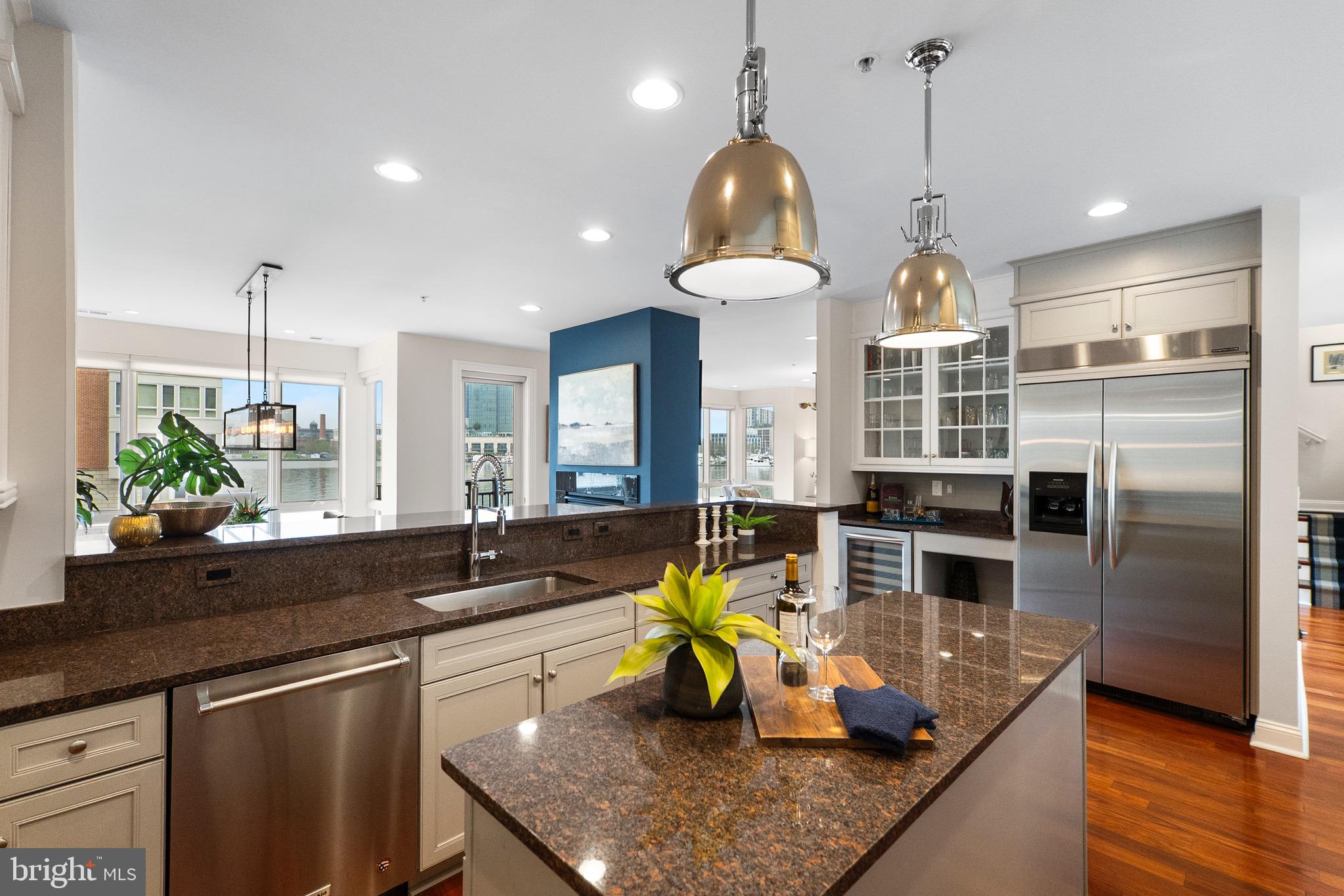 PIER HOMES AT HARBORVIEW - Residential