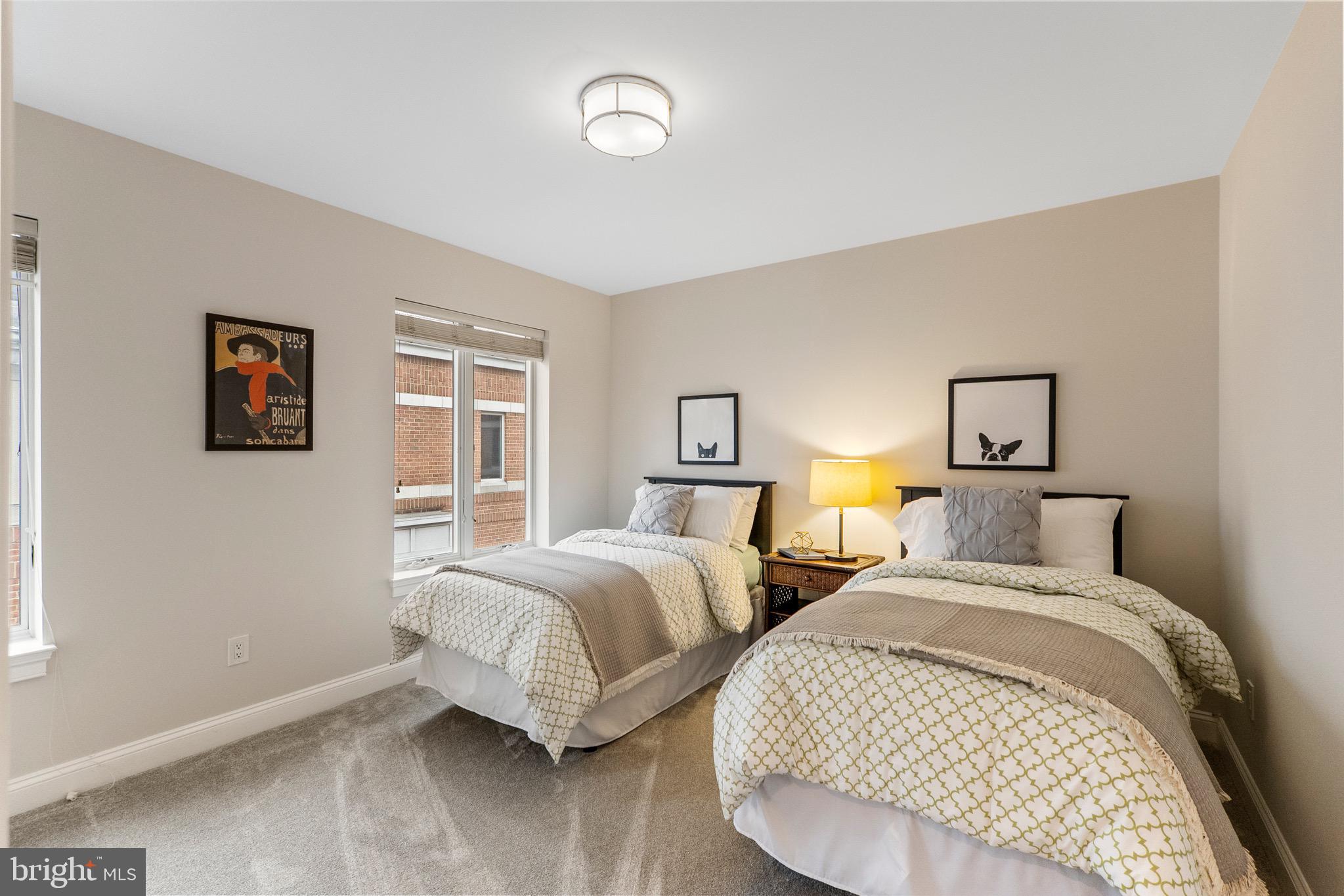 PIER HOMES AT HARBORVIEW - Residential