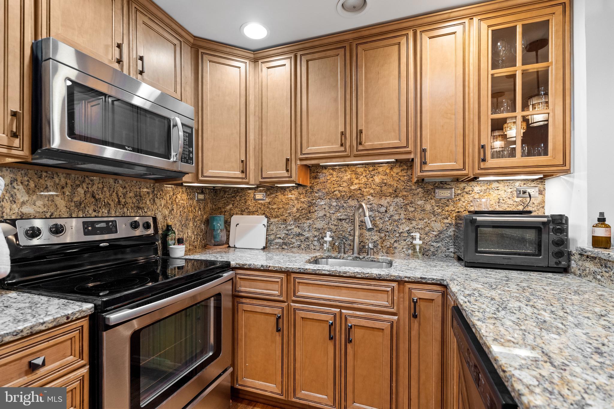 DUPONT CIRCLE - Residential