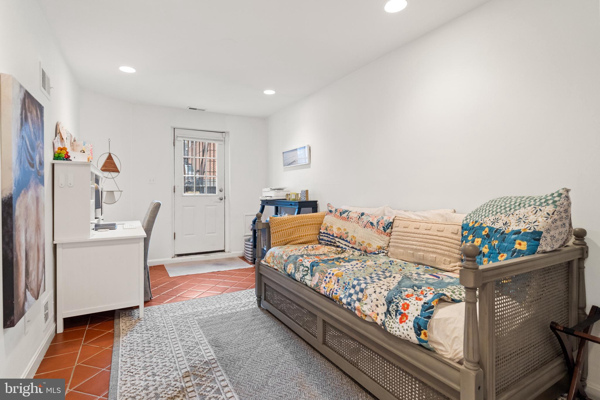 DUPONT CIRCLE - Residential