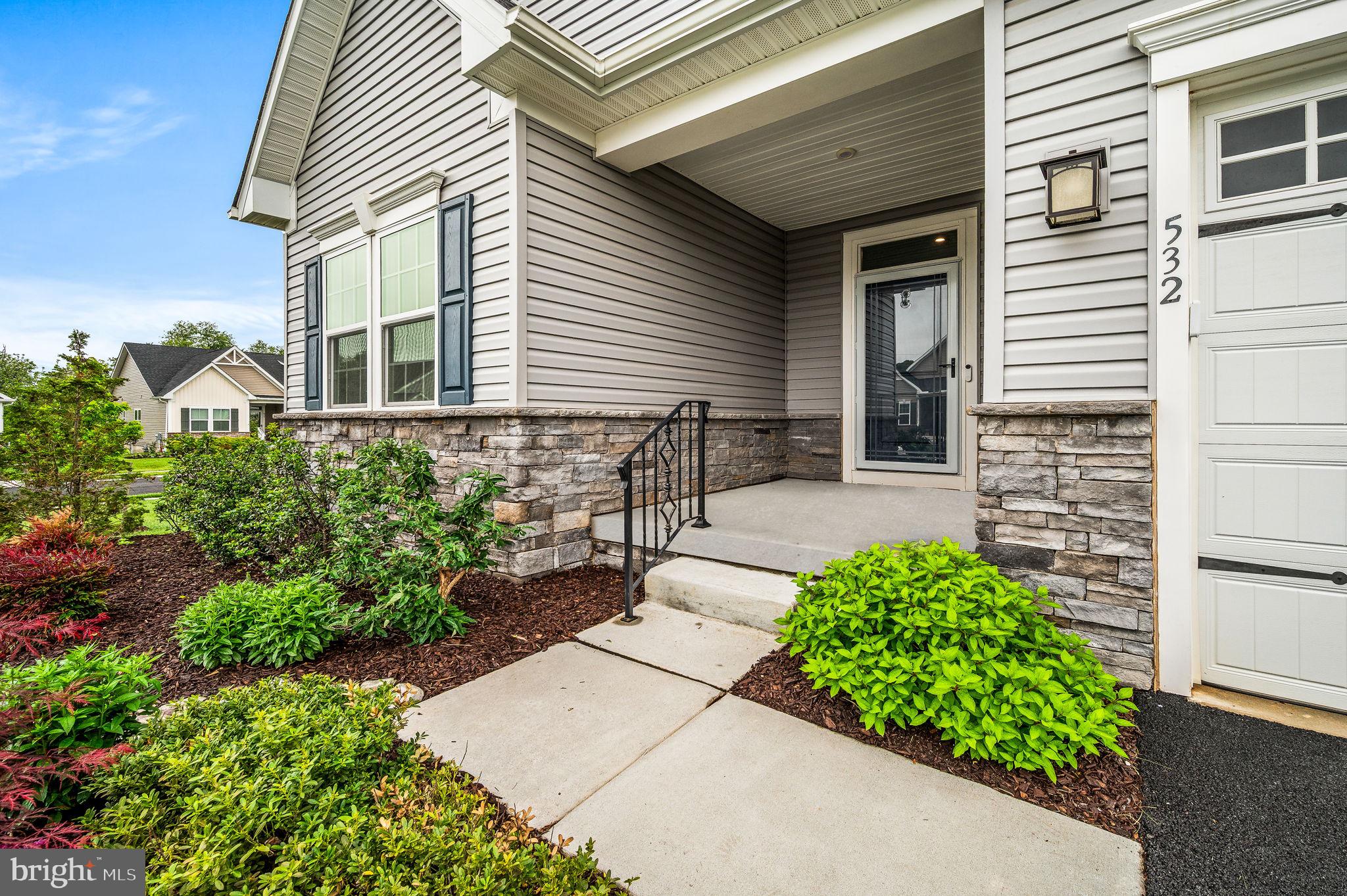 532 CHRISTIANA MANOR DRIVE