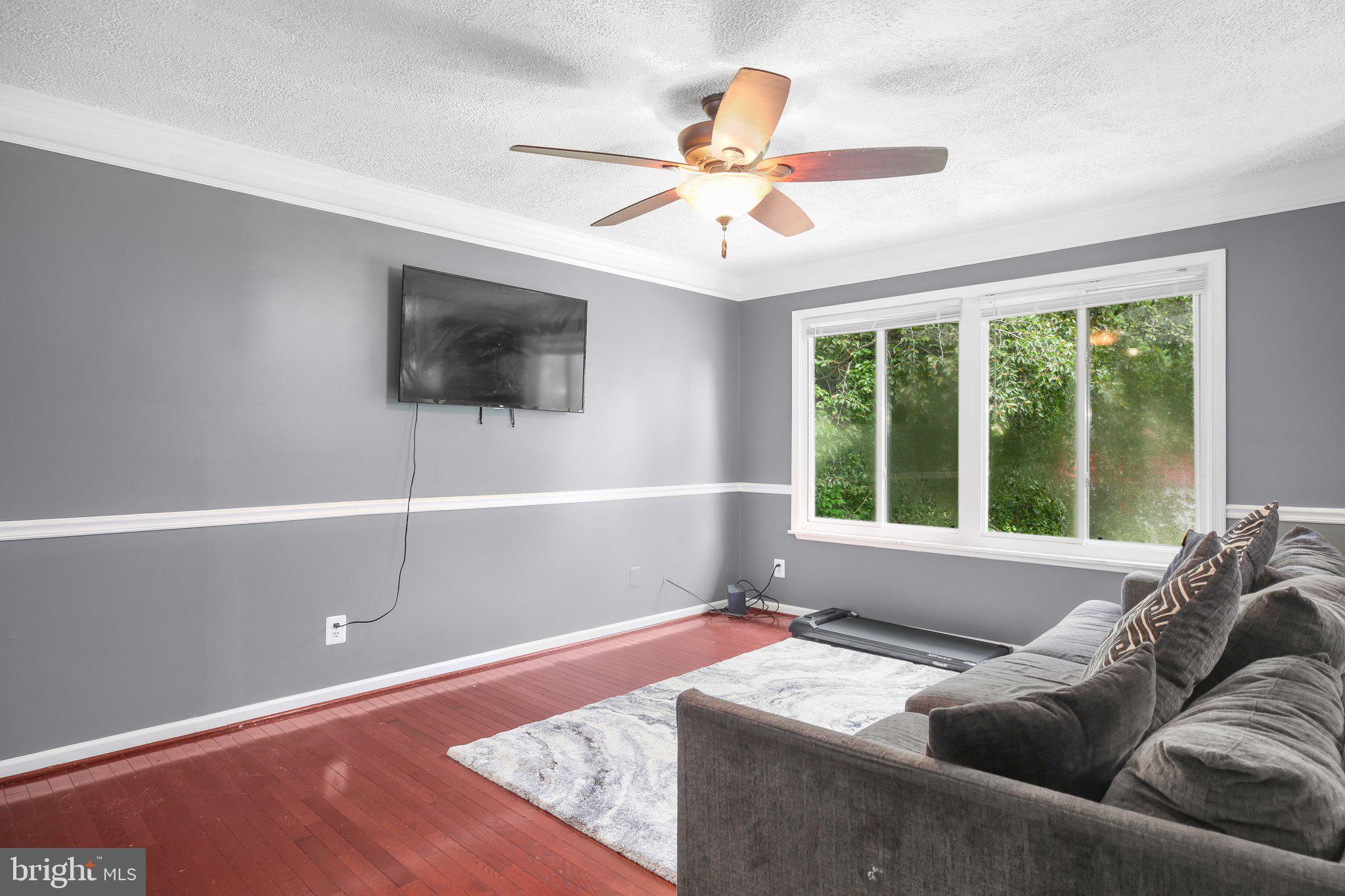 STONEYBROOKE - Residential