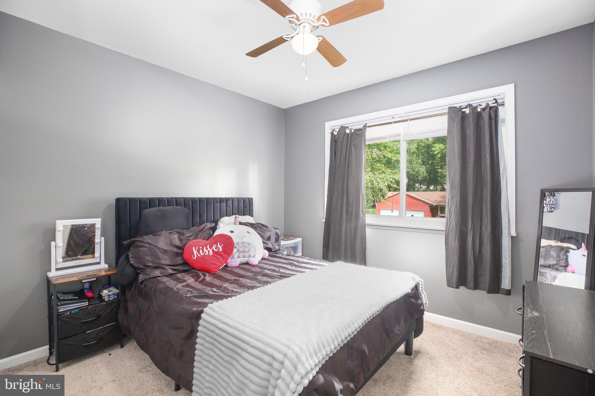 STONEYBROOKE - Residential