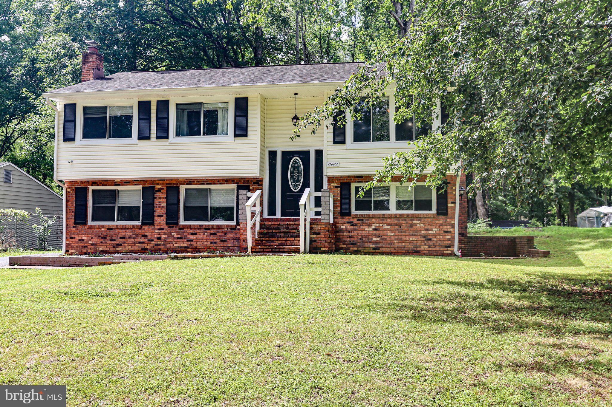 STONEYBROOKE - Residential