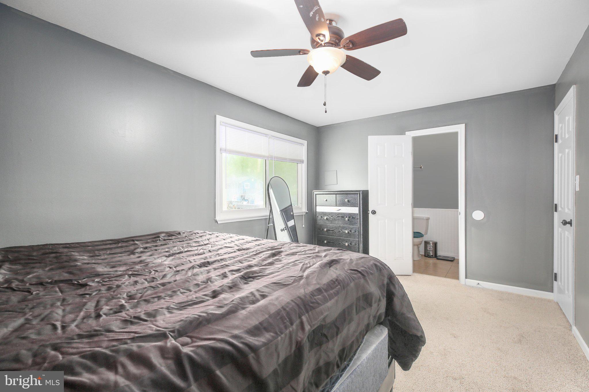 STONEYBROOKE - Residential