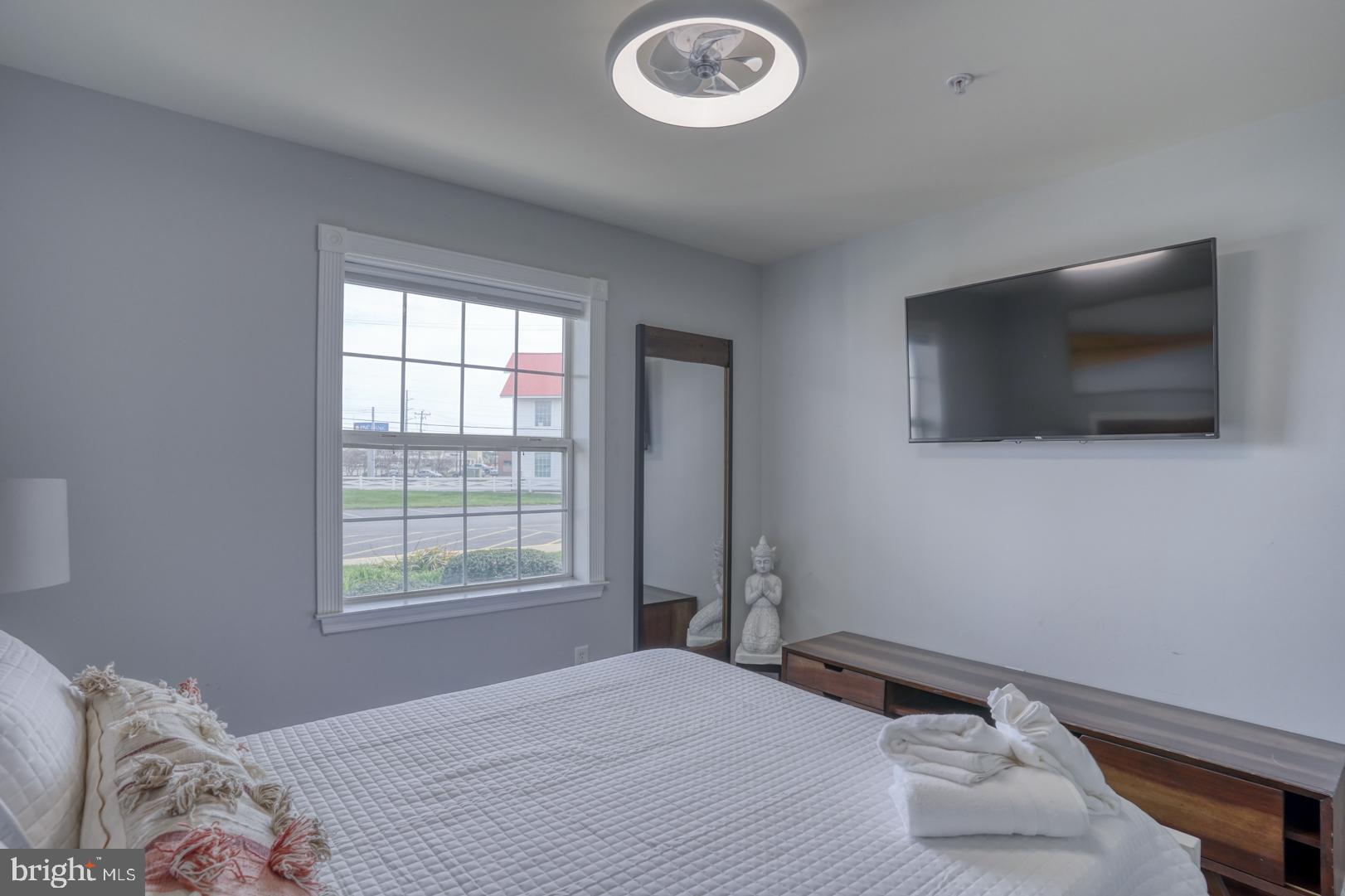 THE PALMS - Residential