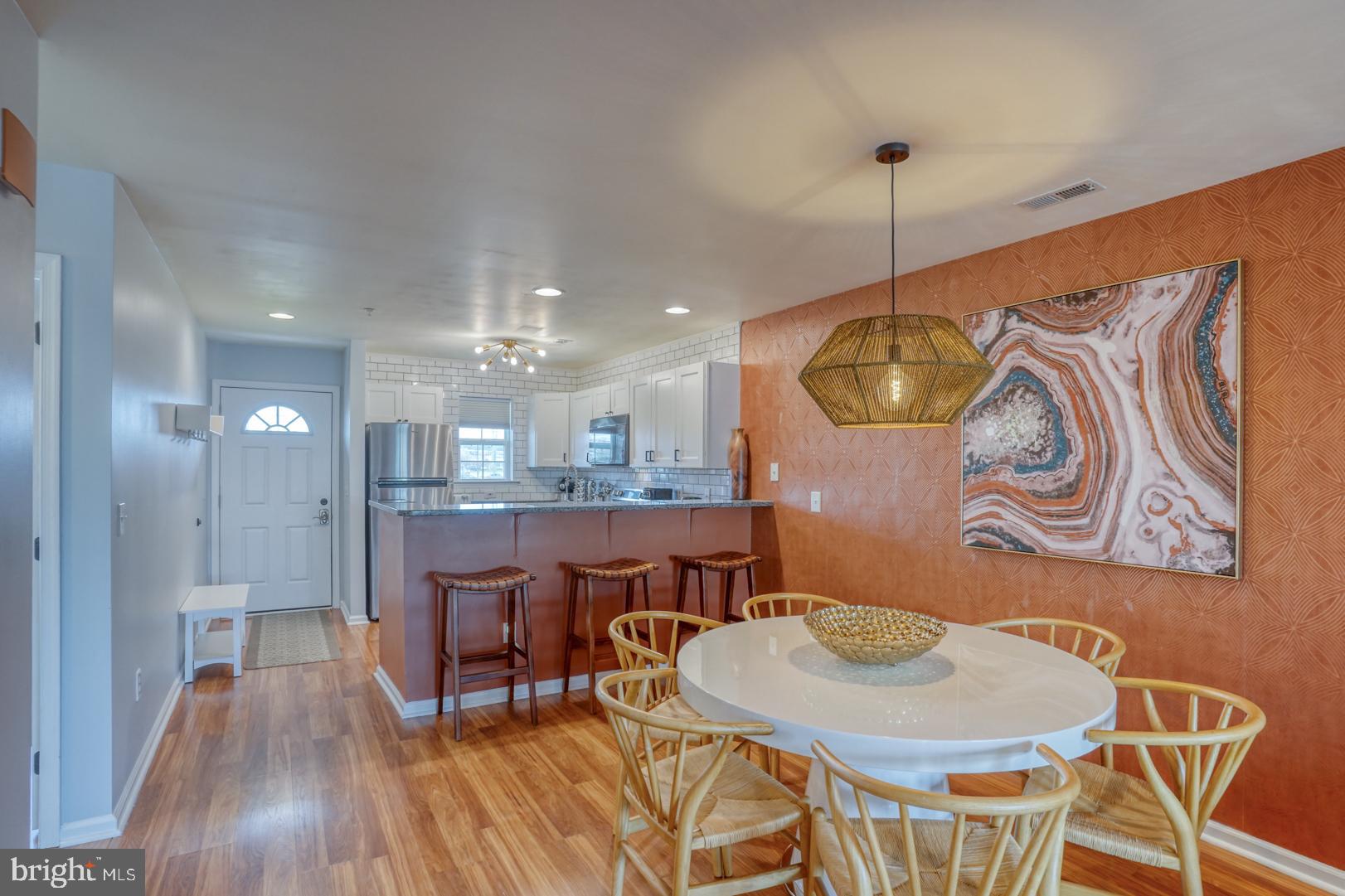 THE PALMS - Residential