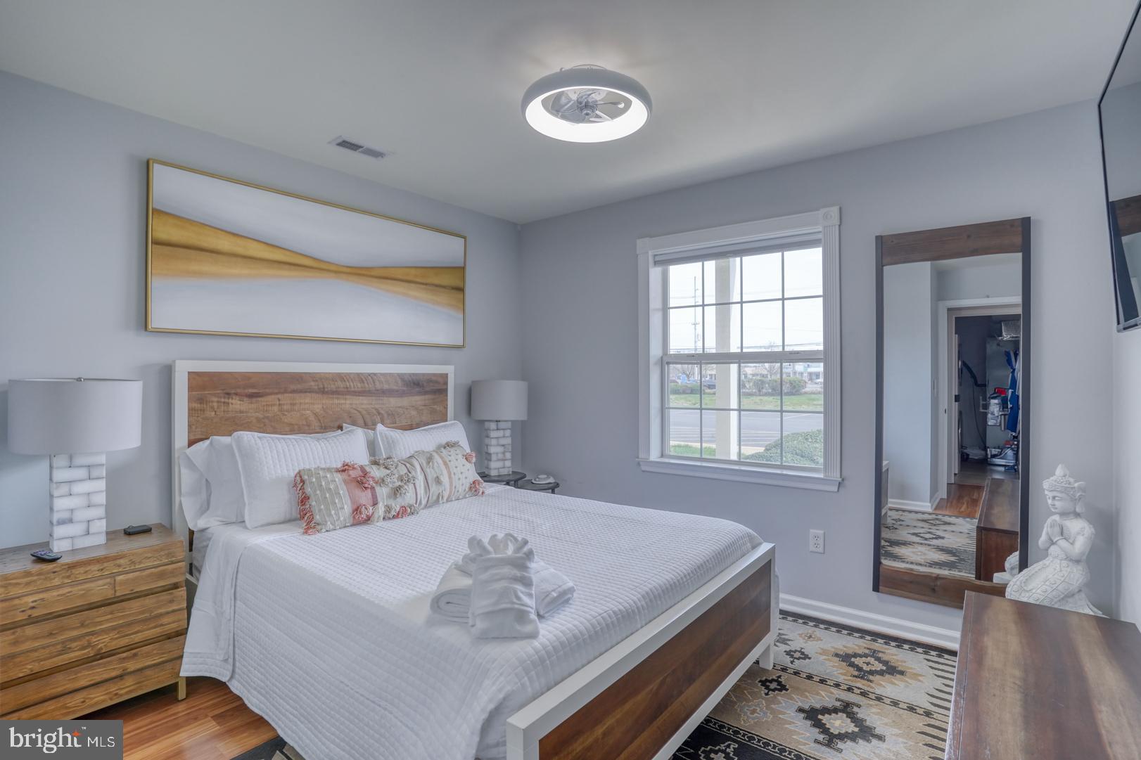 THE PALMS - Residential