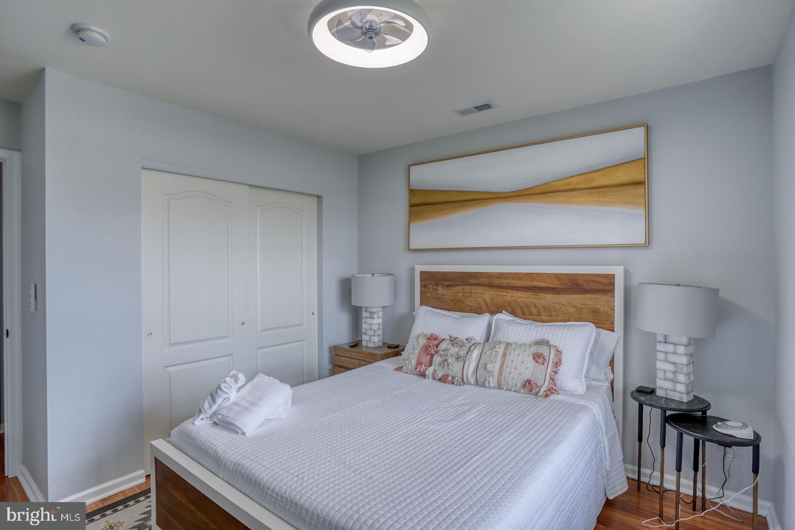 THE PALMS - Residential