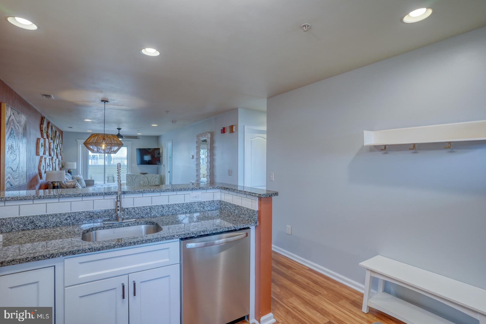 THE PALMS - Residential