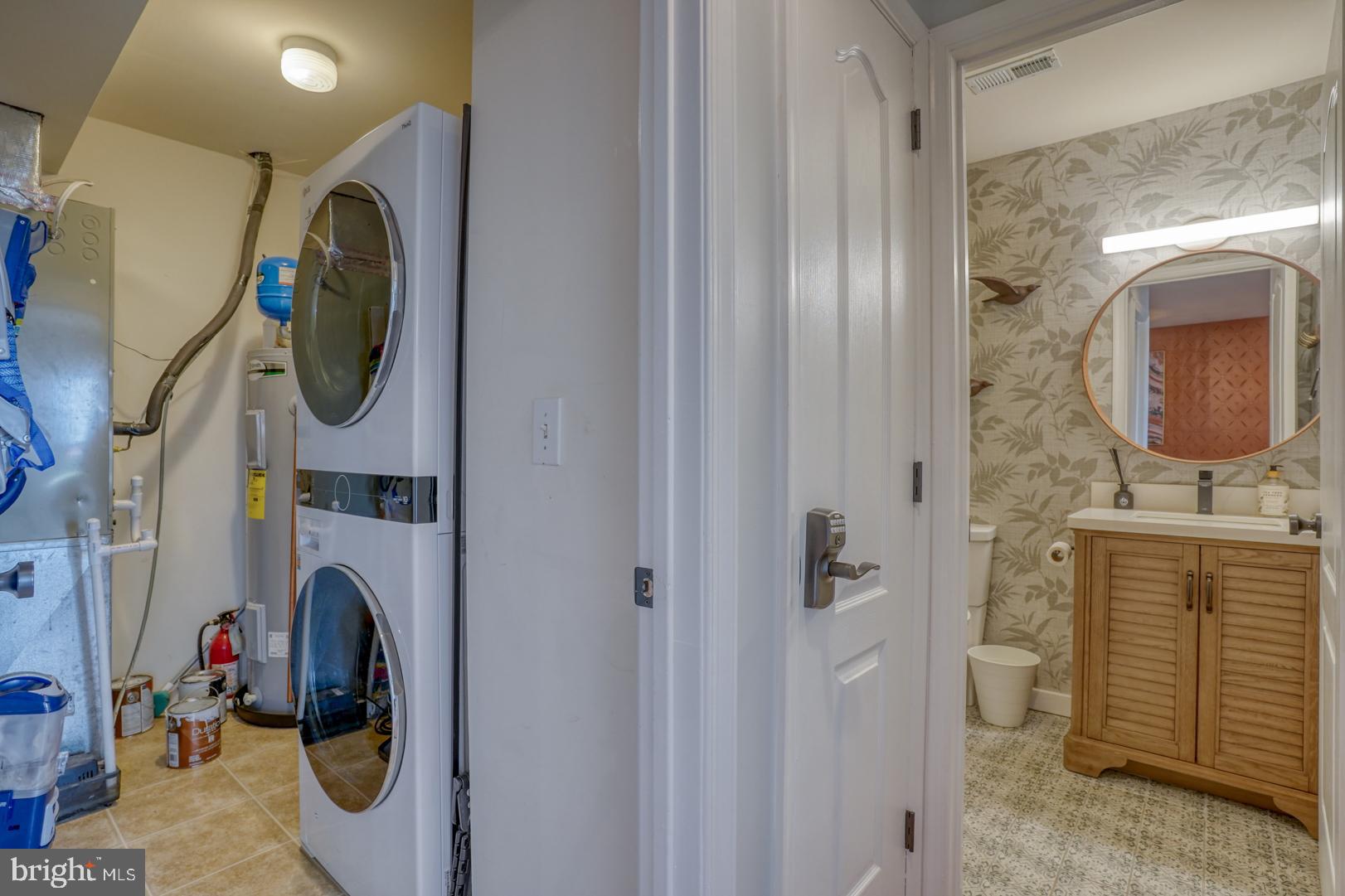 THE PALMS - Residential