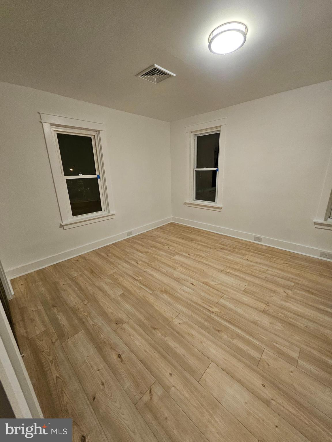 LANCASTER - Residential Lease