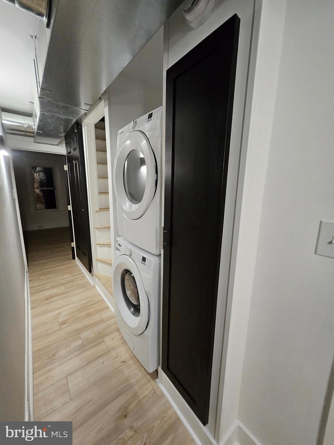 LANCASTER - Residential Lease