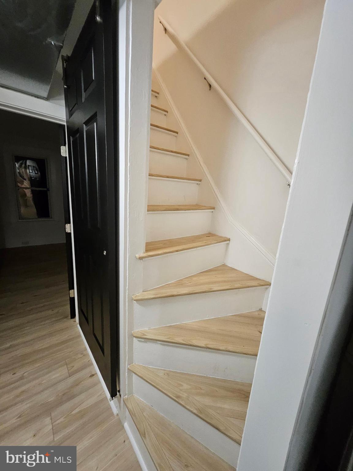 LANCASTER - Residential Lease