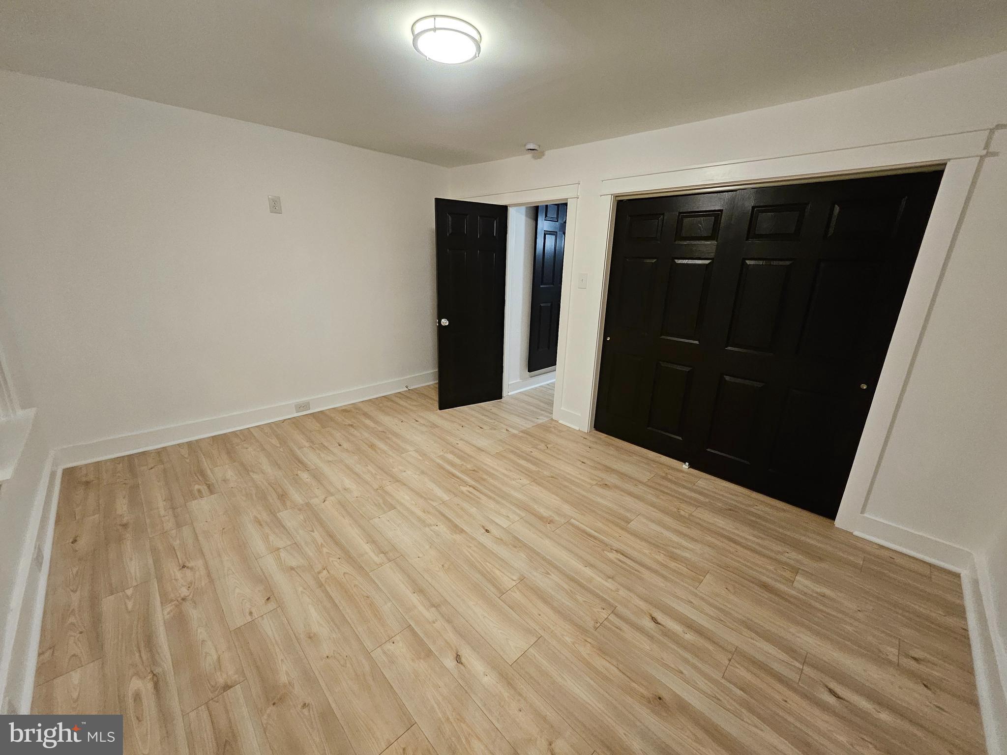 LANCASTER - Residential Lease