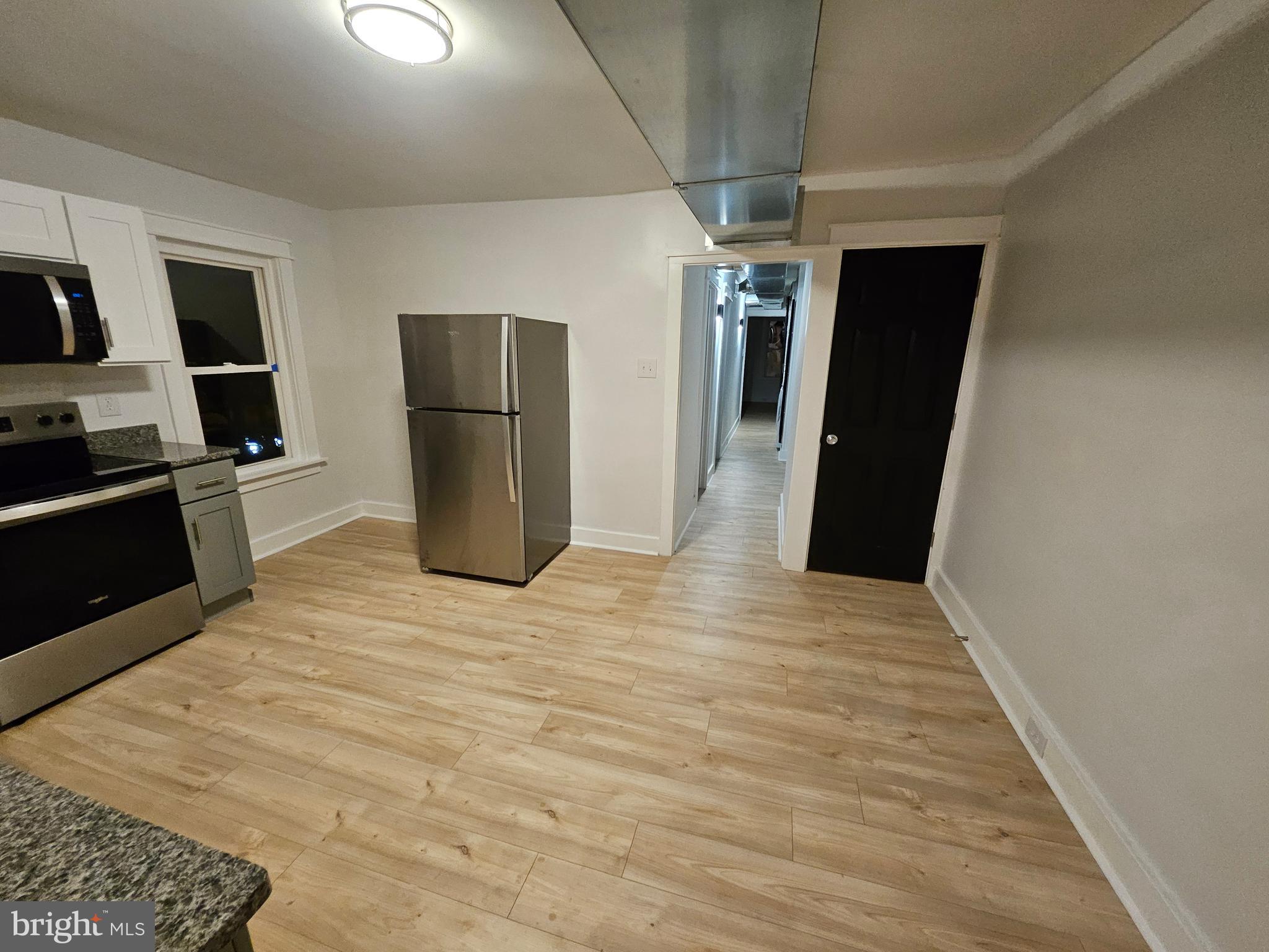 LANCASTER - Residential Lease