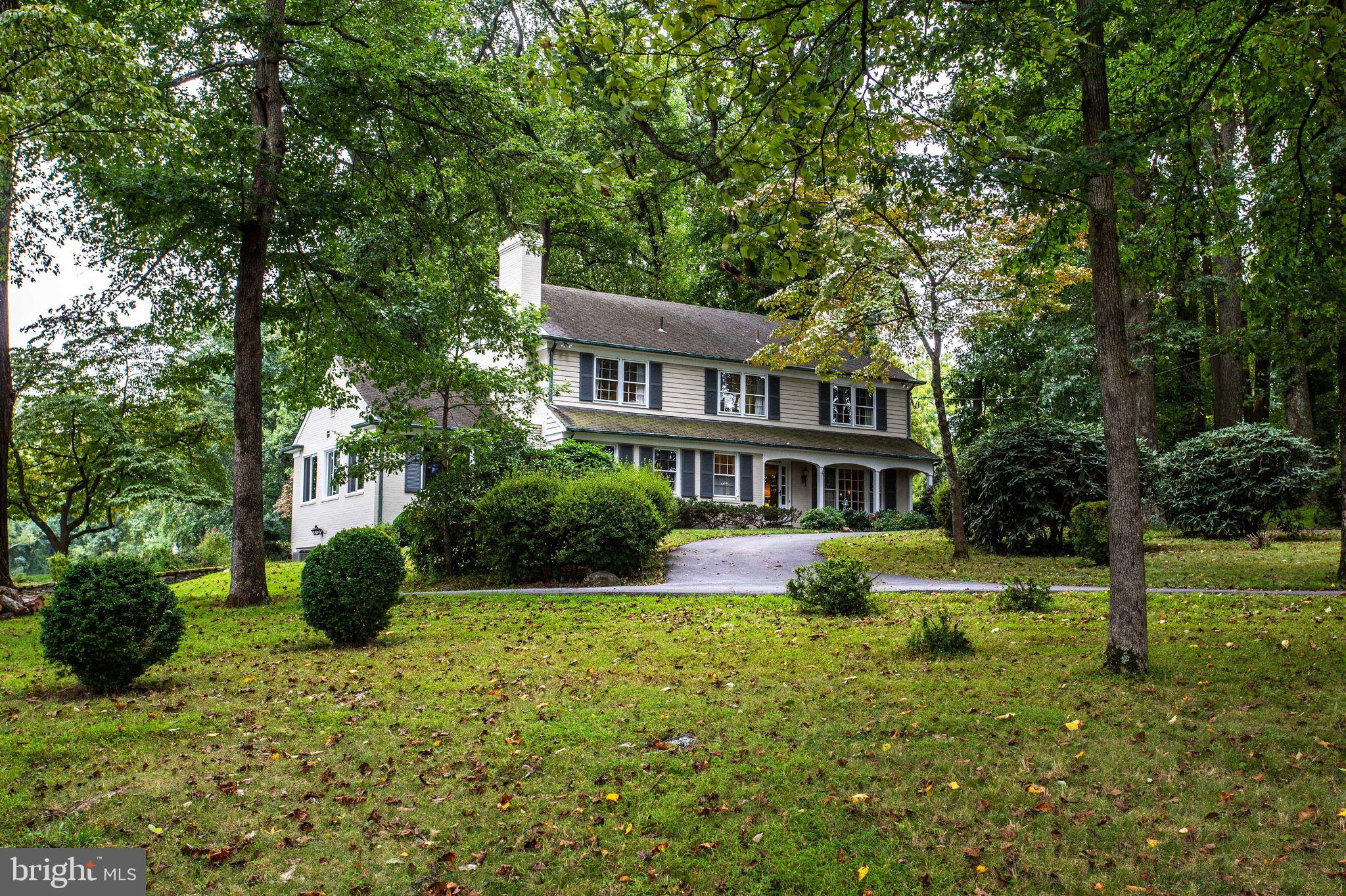 POTOMAC OUTSIDE - Residential