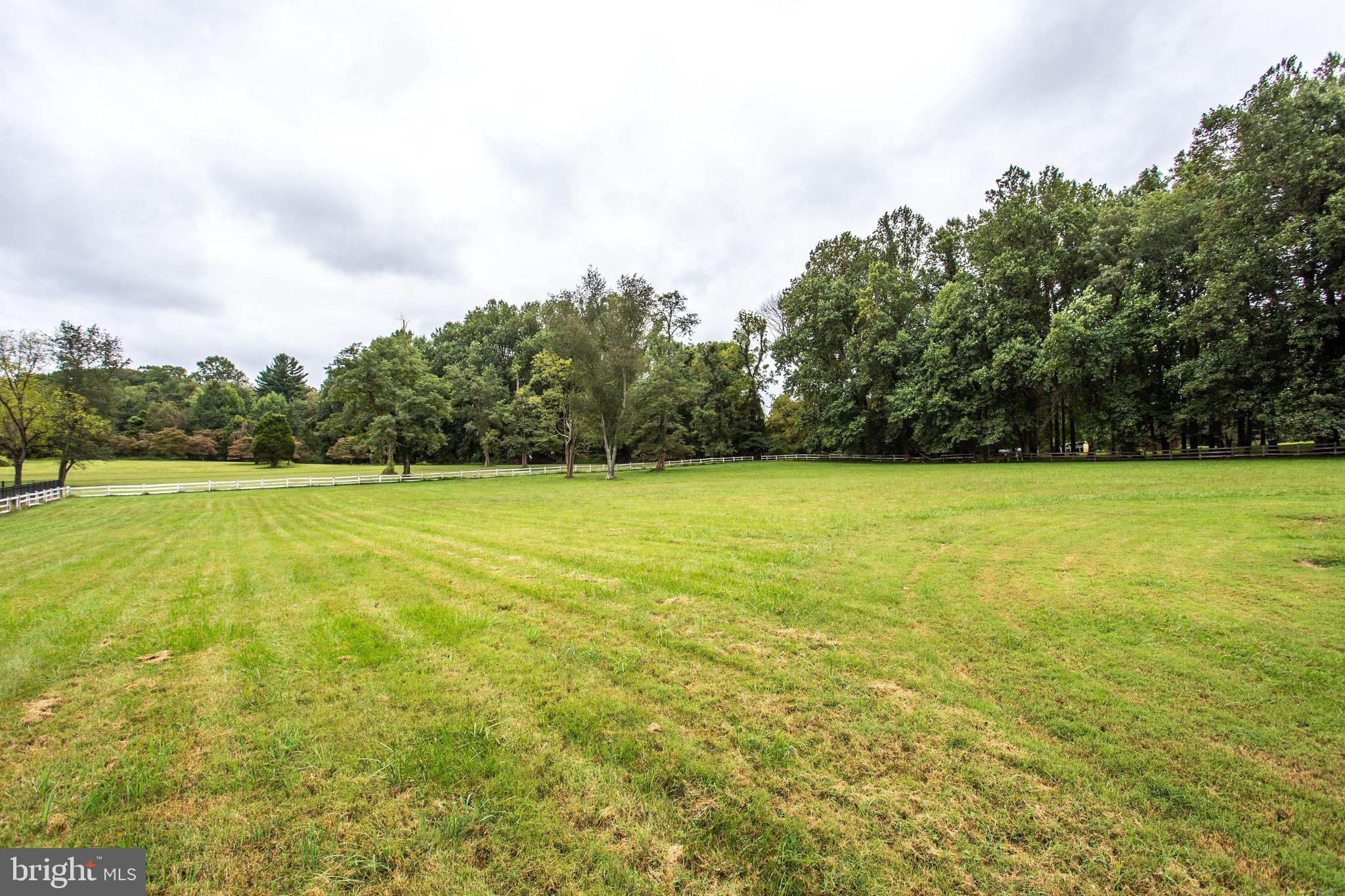 POTOMAC OUTSIDE - Residential