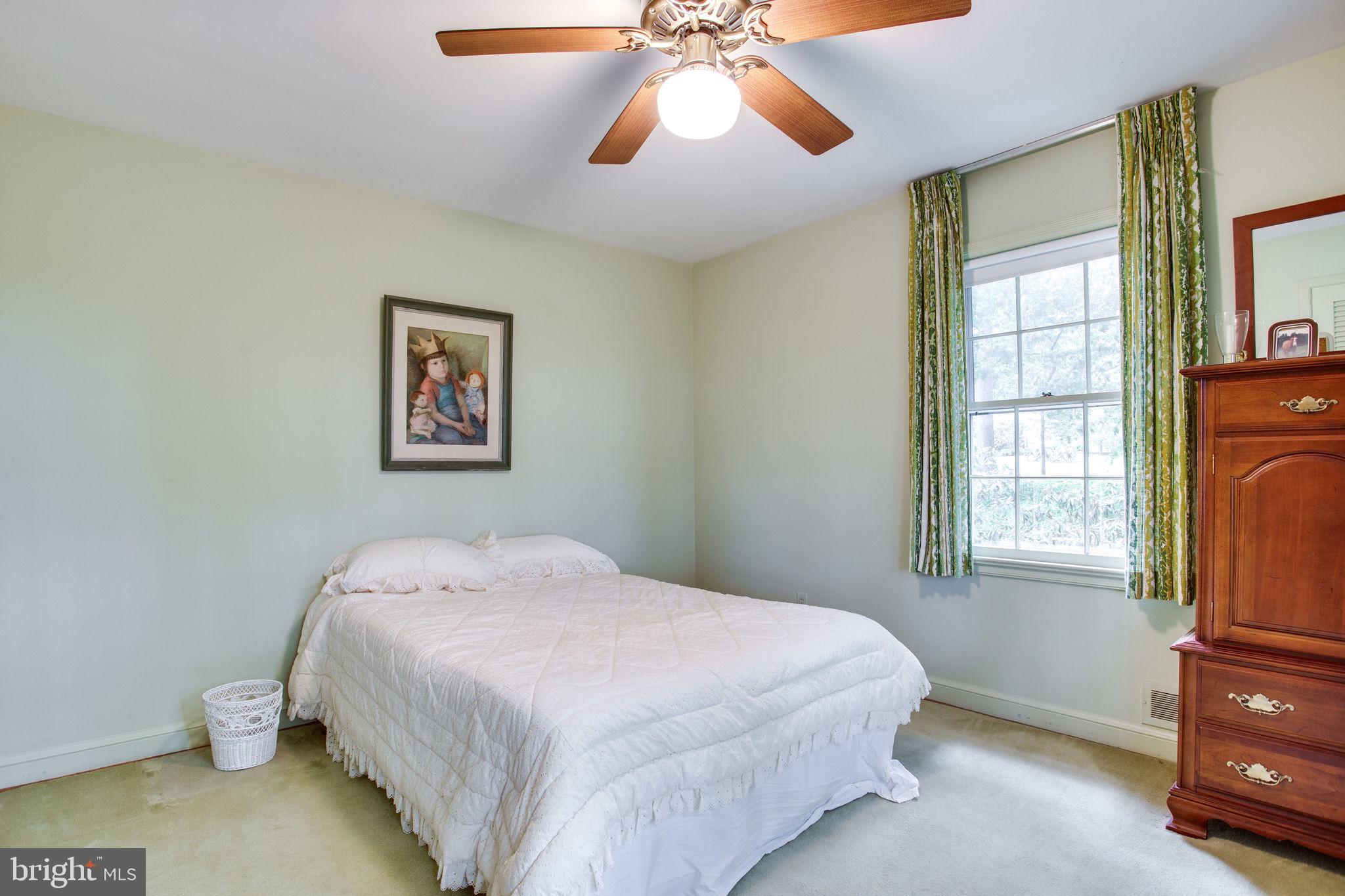 POTOMAC OUTSIDE - Residential