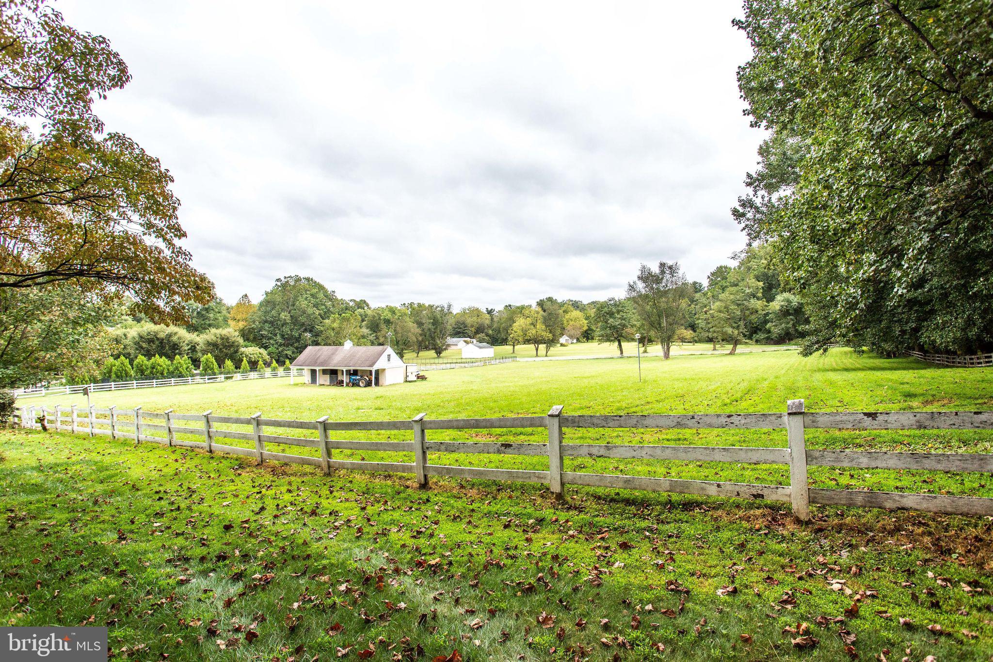 POTOMAC OUTSIDE - Residential
