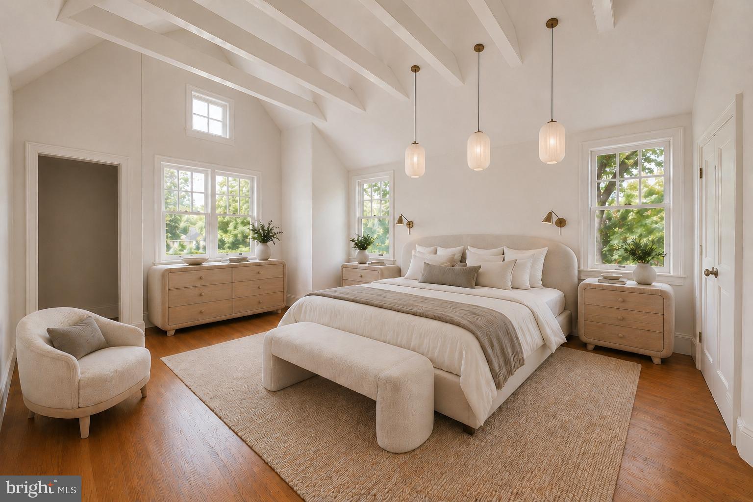 WHISTLING PINES - Residential