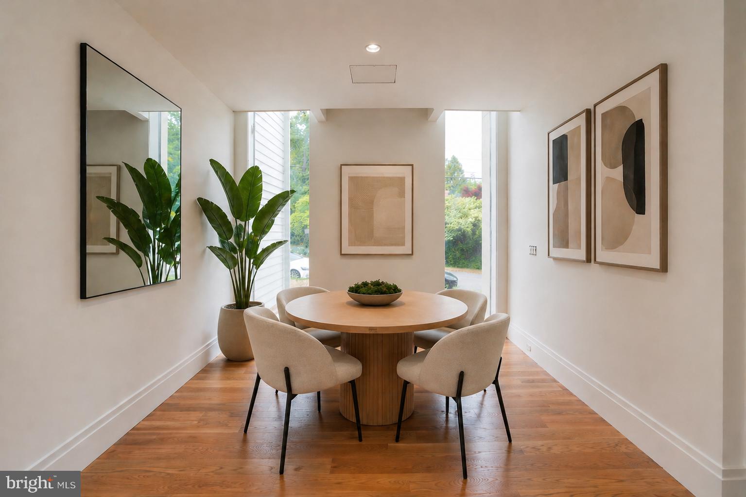 WHISTLING PINES - Residential