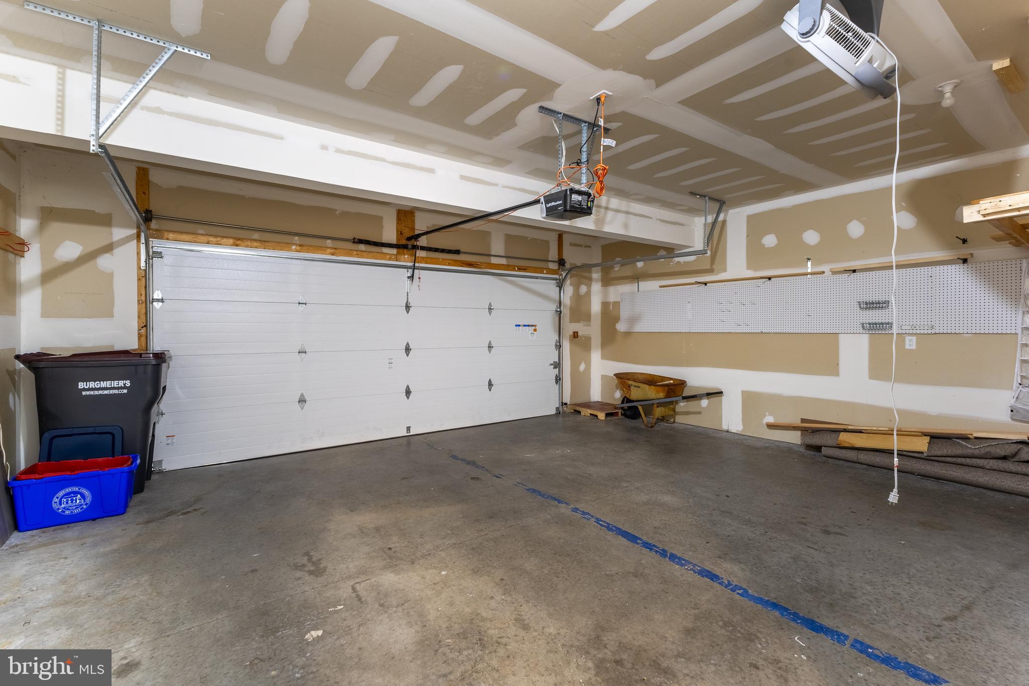 AMBERLEIGH - Residential