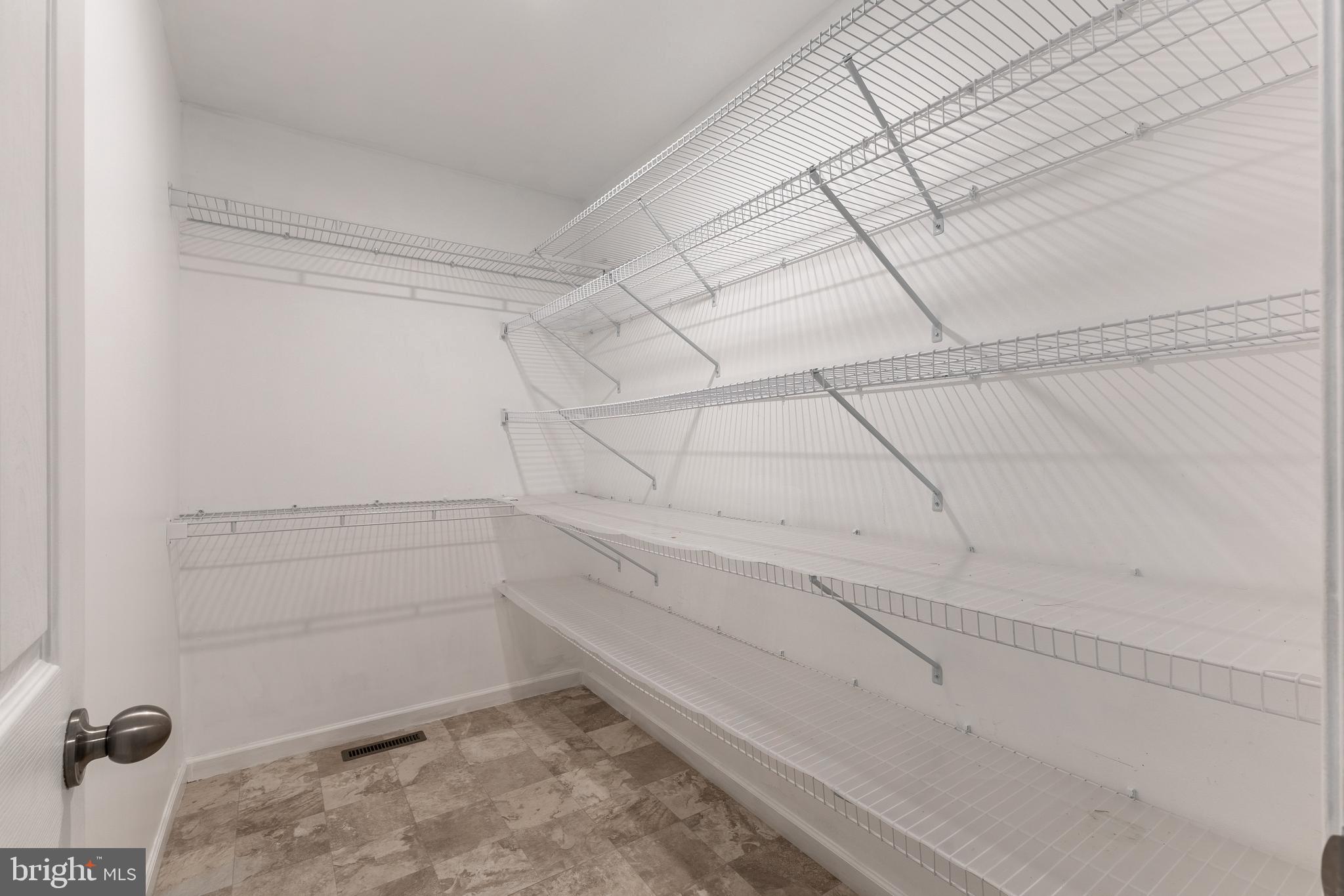 AMBERLEIGH - Residential