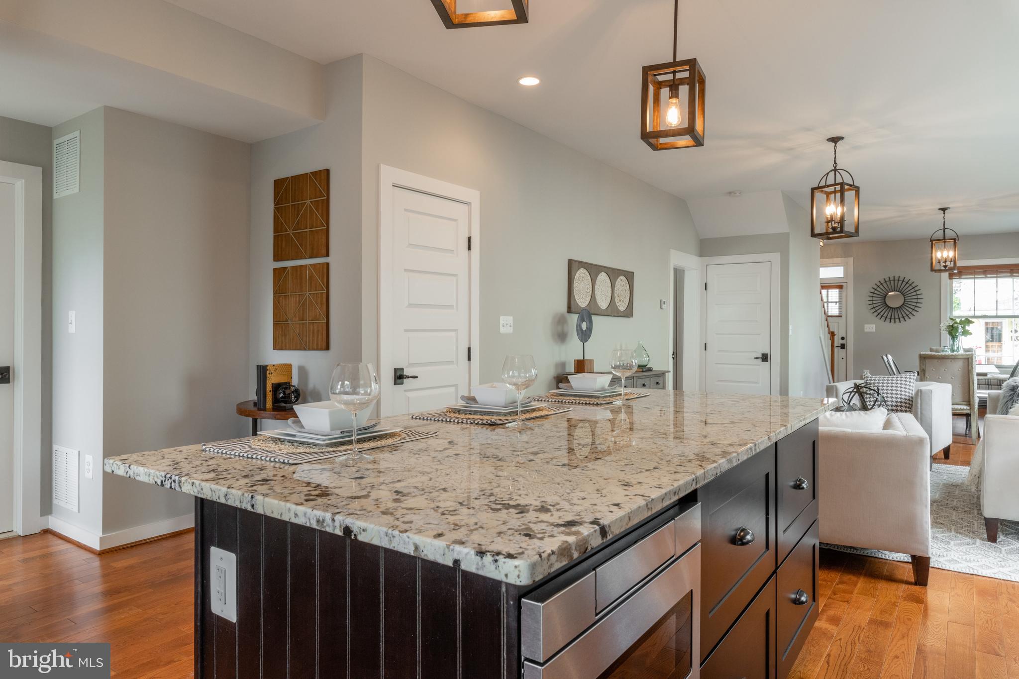 DEL RAY - Residential