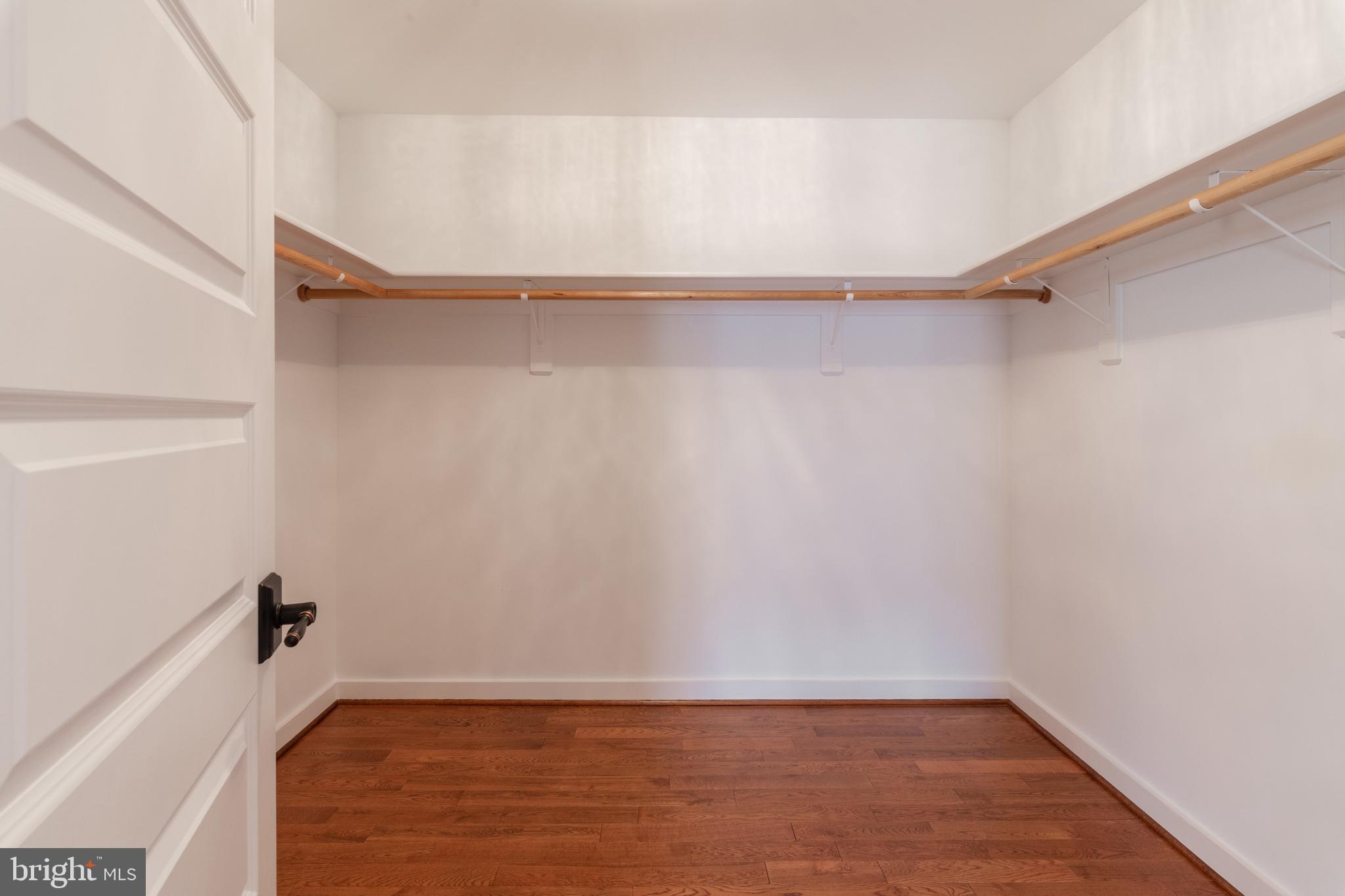 DEL RAY - Residential