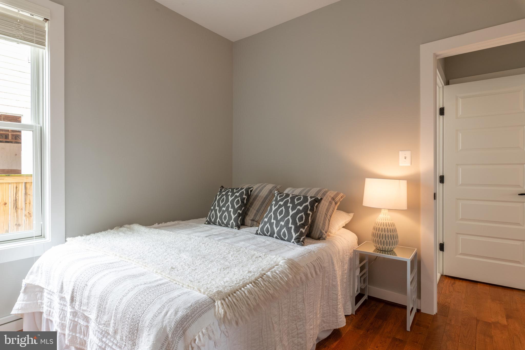 DEL RAY - Residential