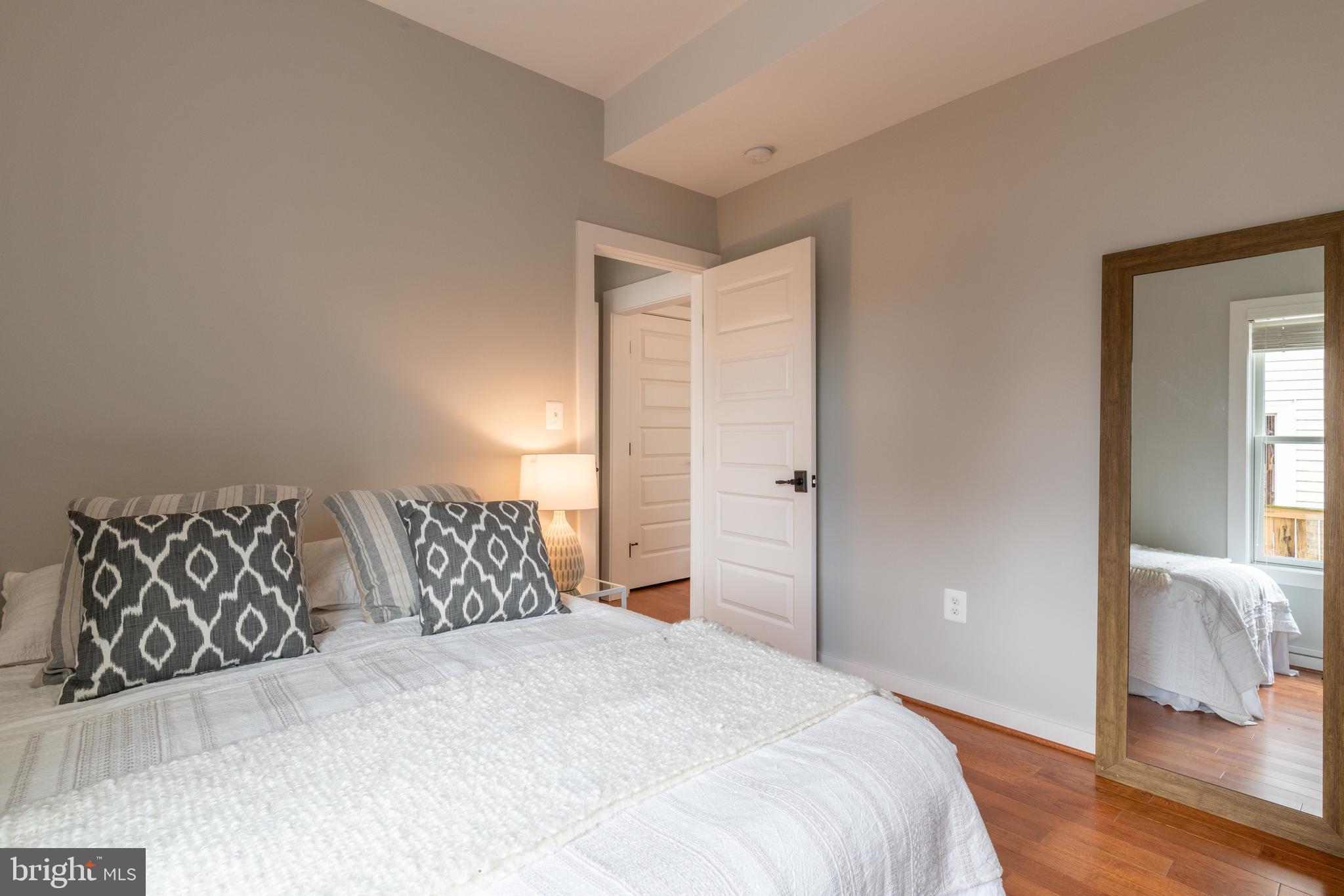 DEL RAY - Residential