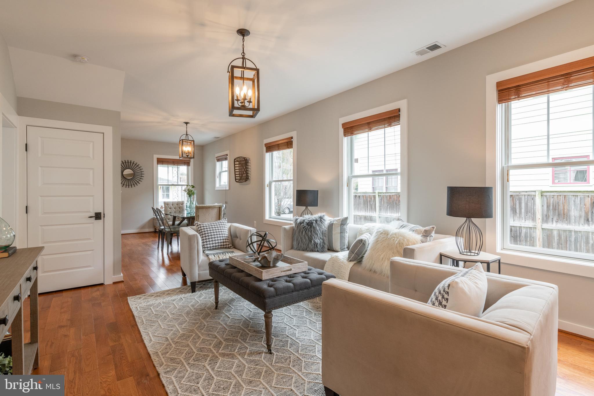 DEL RAY - Residential