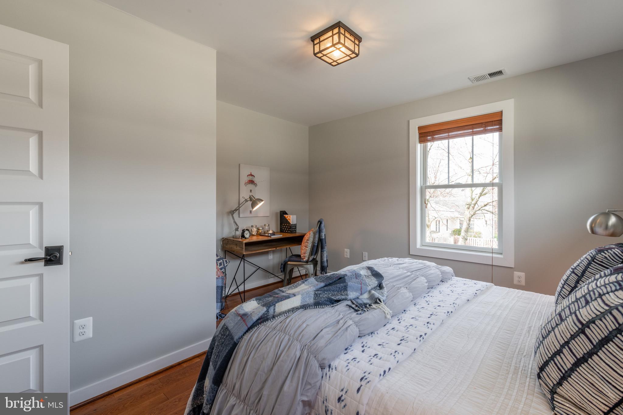 DEL RAY - Residential