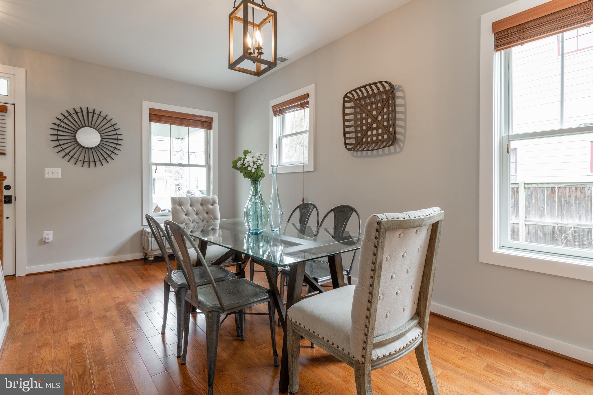 DEL RAY - Residential