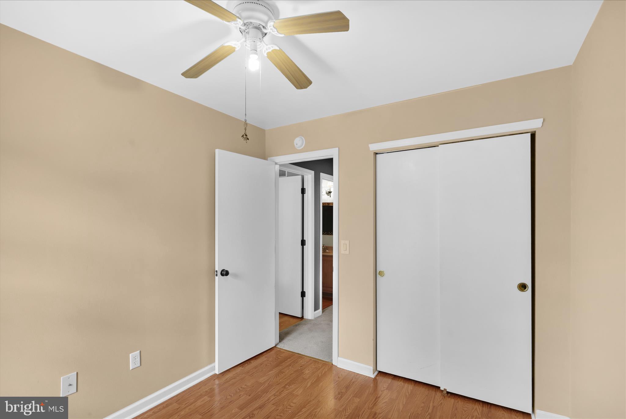 HAWK RIDGE - Residential