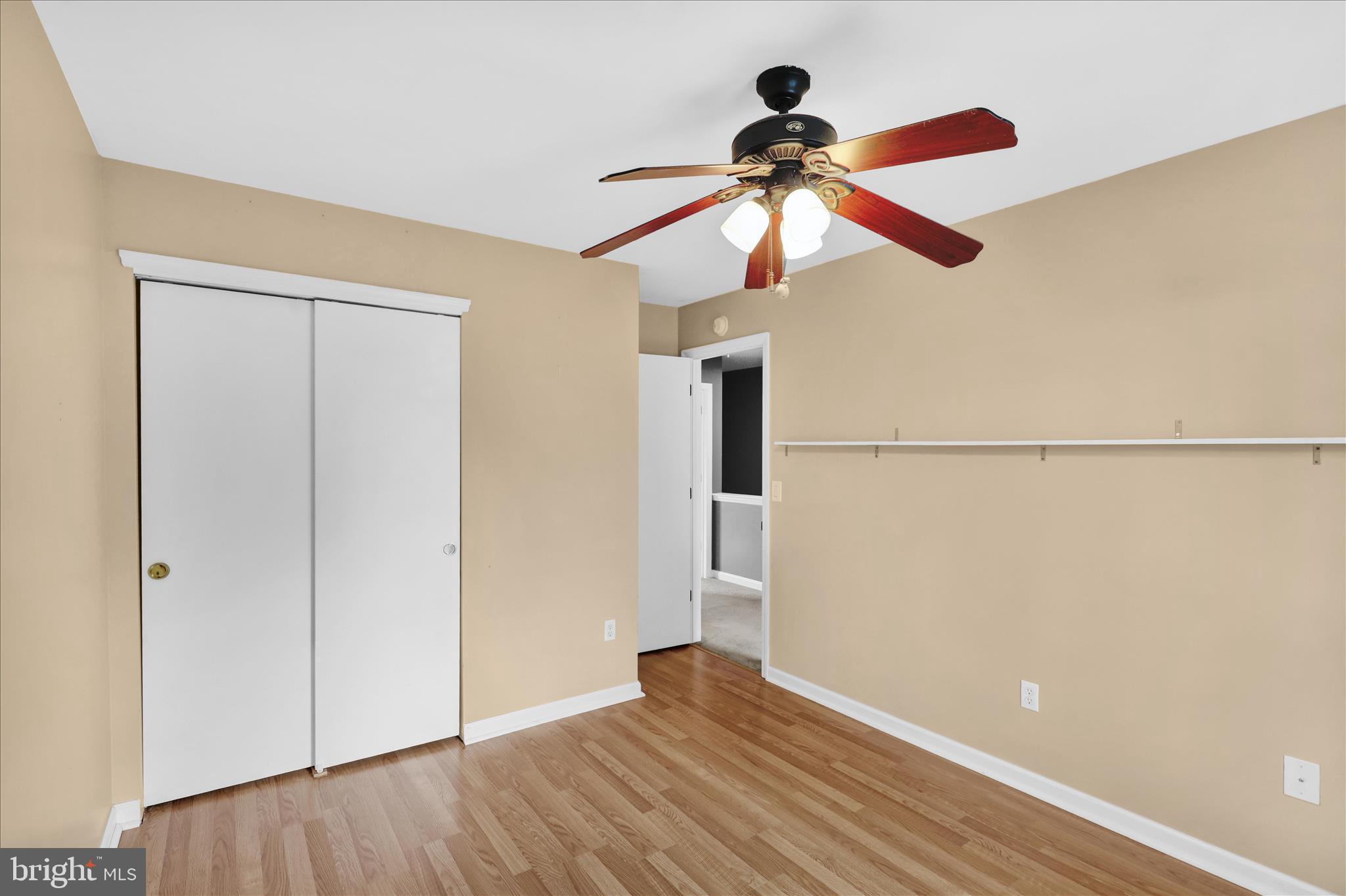 HAWK RIDGE - Residential
